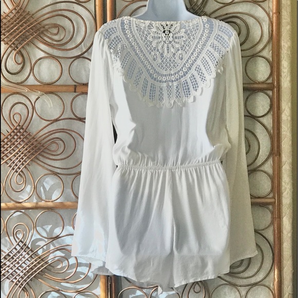 White Draped Romper w/Bell Sleeves - Picture 6 of 7